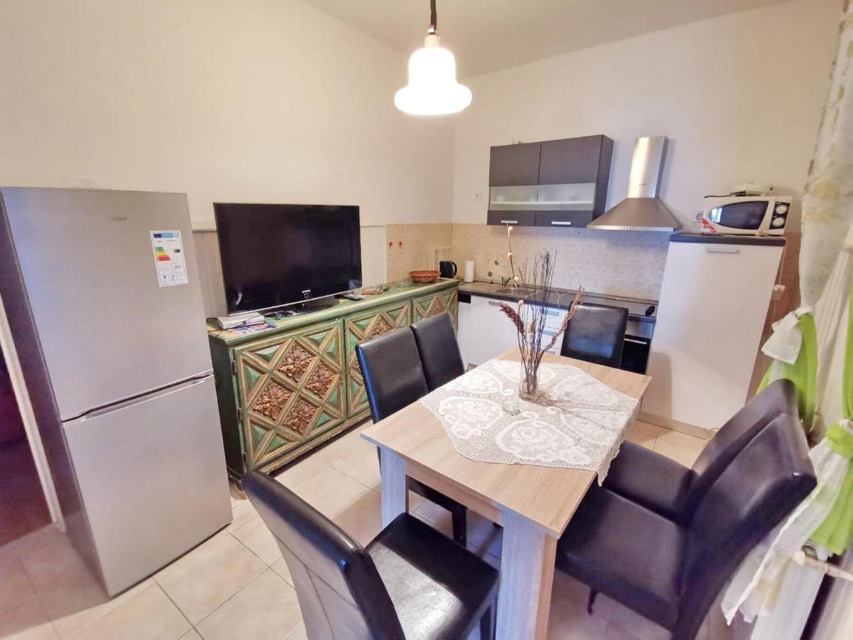 Apartment Bertie's Brna